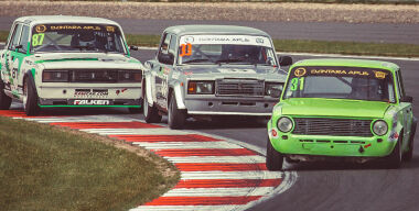 Где и как гоняются на старых «Жигулях», «Москвичах» и «Волгах»