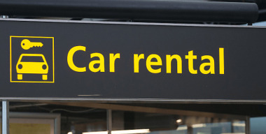 В каких странах машину в аренду можно взять за бесценок
