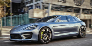 Porsche готовит электрических конкурентов BMW 5-й серии