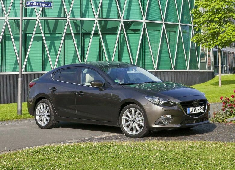 Изображение Продажи Mazda3 в России не остановят