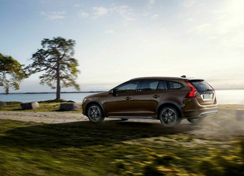 Изображение Volvo опубликовала российские ценники на новые Cross Country