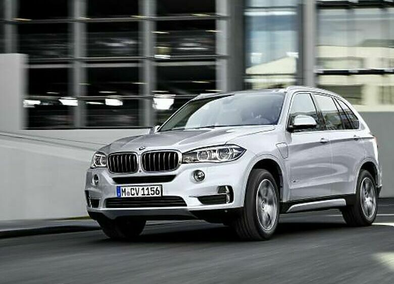 Изображение BMW показала гибрид Х5 xDrive40e