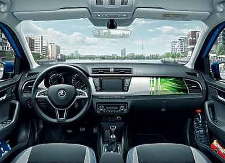 Изображение Новую Skoda Fabia можно украшать фотографиями