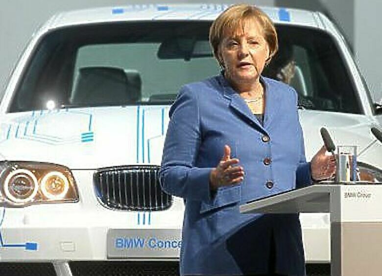 Изображение BMW против сексизма и... феминизма