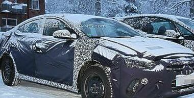 Новая Hyundai Elantra проходит снежные тесты