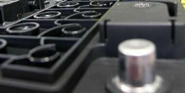 Аккумуляторы Topla: секрет «лишних» пластин