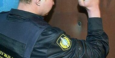 Приставам разрешат лишать должников «прав»