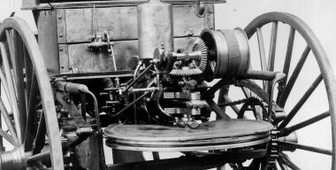 Эволюция: двигатель Ленуара и моторы Даймлера