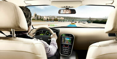 Continental представил HUD нового поколения