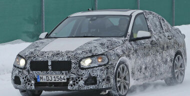 Переднеприводный BMW на Нюрбургринге