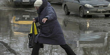 Почему московский асфальт был, есть и будет грязным