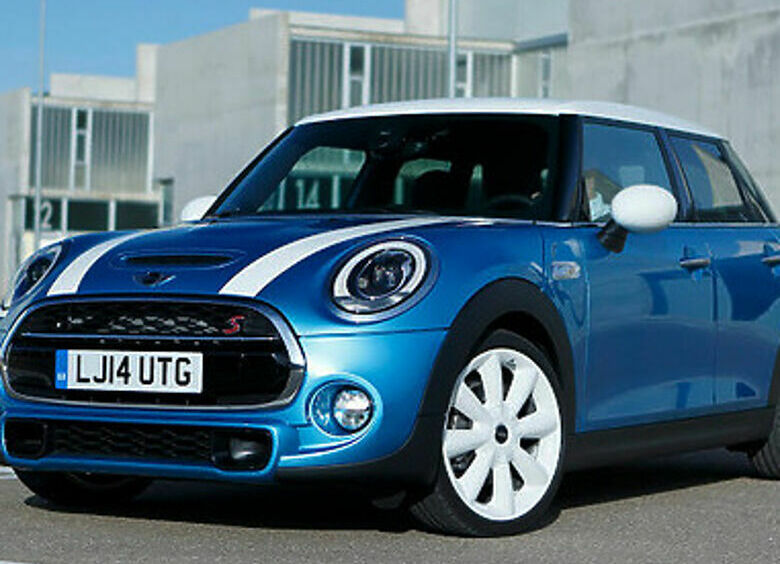 Изображение MINI Cooper обзавелся пятидверной модификацией