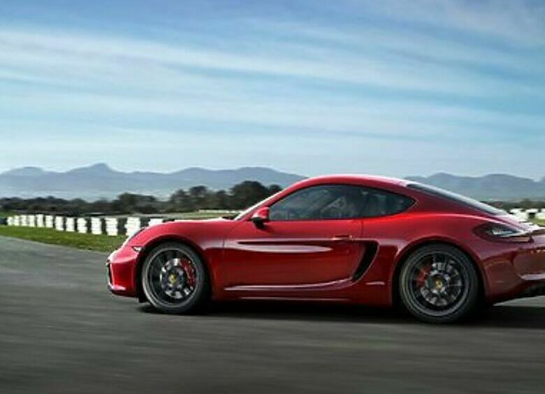 Изображение «Porsche» показал в Пекине пару самых мощных GTS