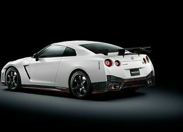 Изображение Nissan GT-R Nismo стал быстрейшим на планете