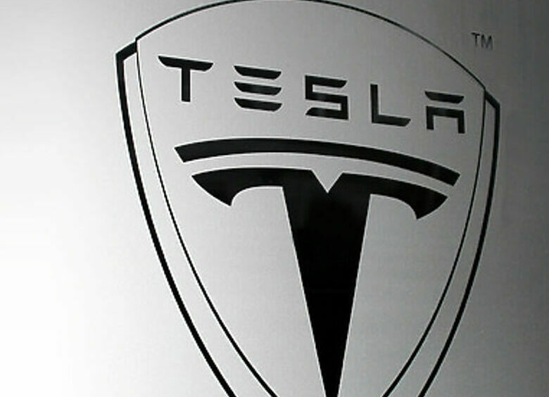 Изображение Кроссовер Tesla Model X появится раньше срока