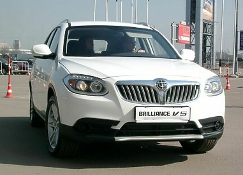 Изображение Brilliance V5: помесь «китайца» с BMW