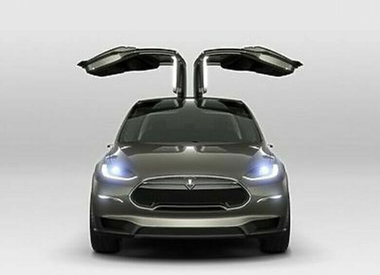 Изображение Электрокроссовер Tesla Model X появится позже обещанного
