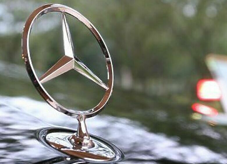 Изображение Mercedes SL может стать лишним