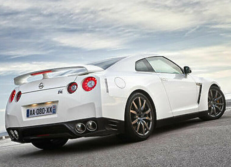 Изображение Nissan GT-R Nismo будет доступен и европейцам