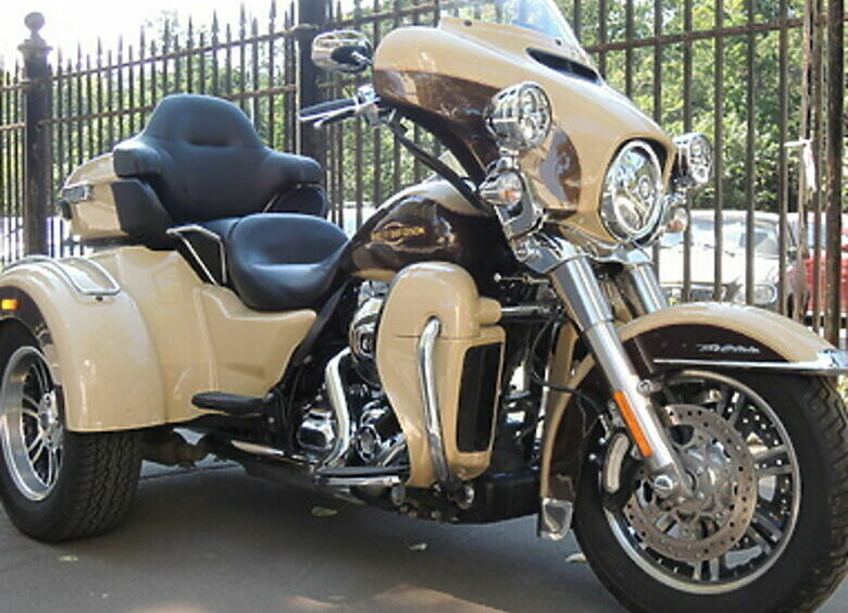Изображение Harley-Davidson Tri Glide Ultra Classic: три колеса свободы