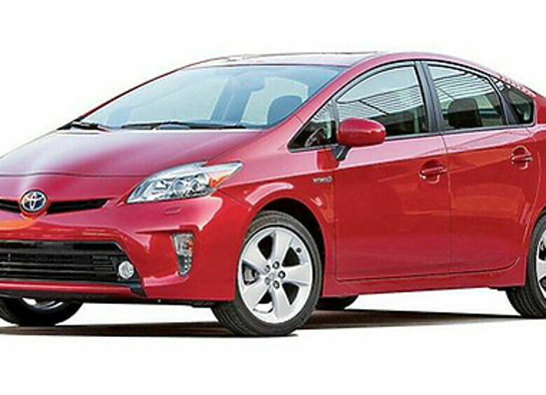 Изображение Toyota Prius станет еще экономичнее, но года через полтора