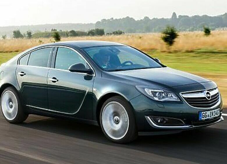 Изображение Будущую Opel Insignia выпустили на тесты