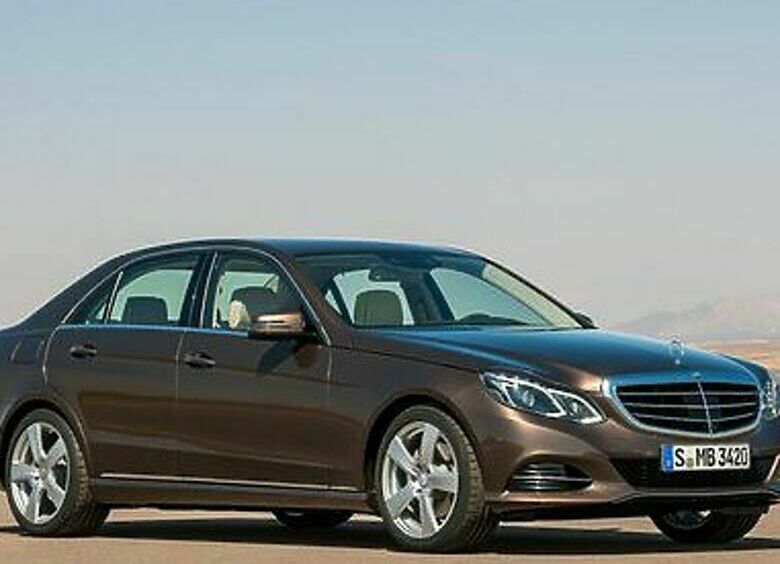 Изображение «Mercedes-Benz» приступил к российским продажам E-Class в новой комплектации