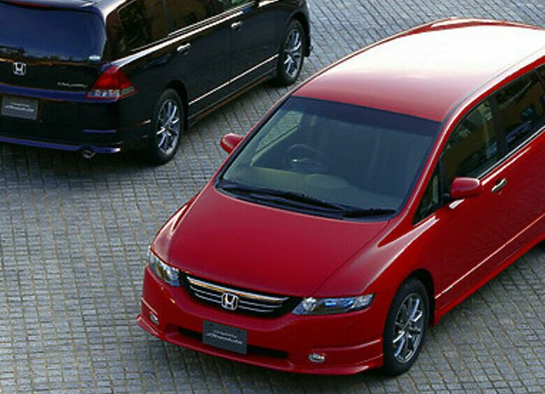 Изображение «Honda» отзовет более 880 тысяч минивэнов Odyssey
