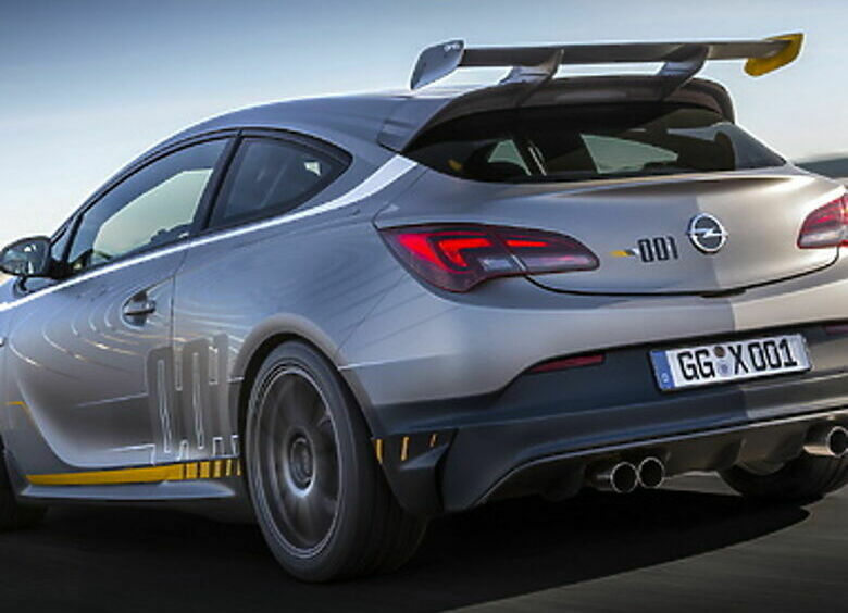 Изображение Opel Astra OPC Motorsport: пыль в глаза