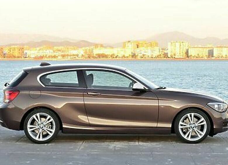 Изображение BMW 1-er все же получит привод на переднюю ось