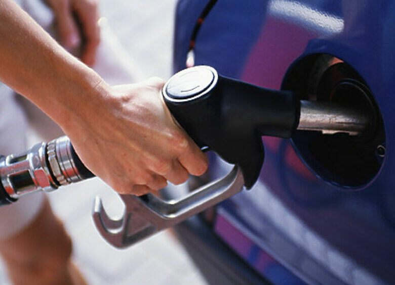 Изображение Как тратить меньше денег на топливо и реже посещать АЗС