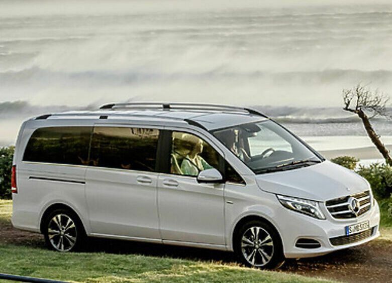 Изображение Mercedes V-class представлен официально