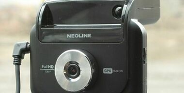 Neoline X-COP 9500: «гибрид» с сенсорным управлением