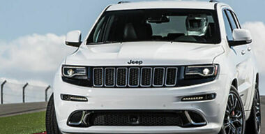 Jeep Cherokee SRT: пирог с яйцами