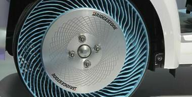 Bridgestone продемонстрировала шины будущего