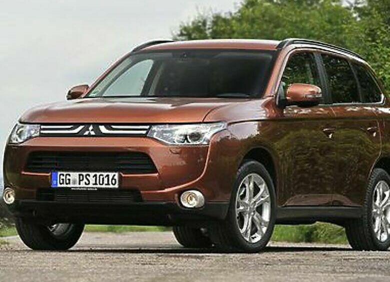 Изображение «Mitsubishi» начала продажи мощного Outlander