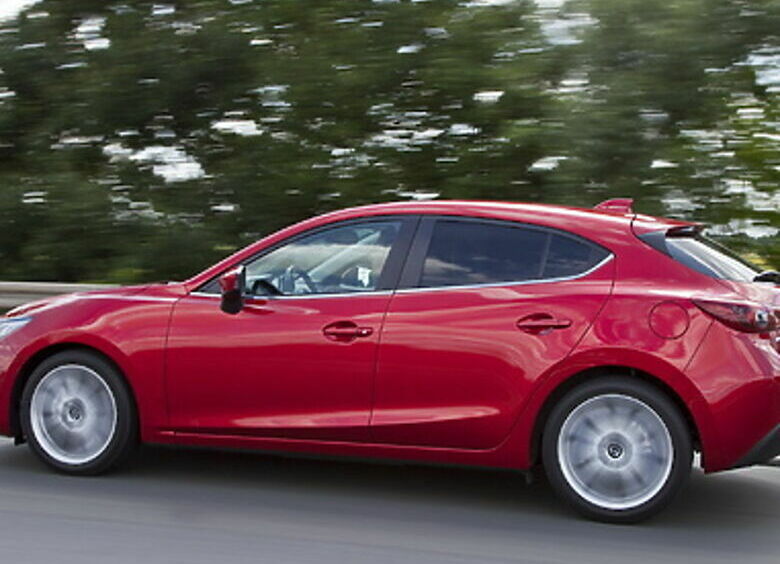 Изображение Mazda3 получит зеленые силовые установки