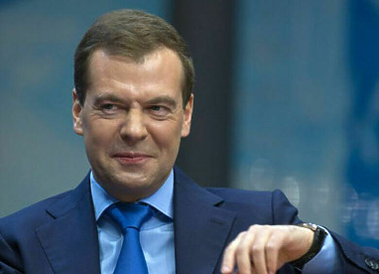 Изображение Медведев отказал российскому автопрому