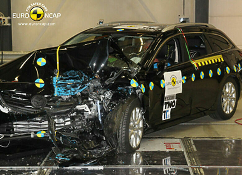 Изображение EuroNCAP разбил еще одну порцию машин