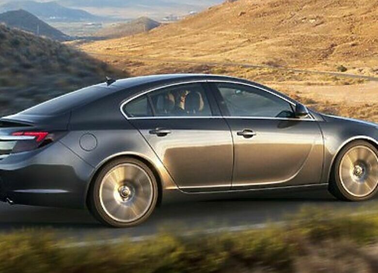 Изображение Opel Insignia пережил рестайлинг