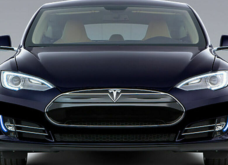 Изображение «Tesla» выпустит компактный электроседан