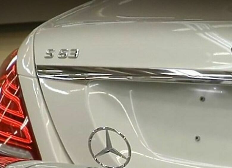 Изображение Mercedes S63 AMG засветился на заводе