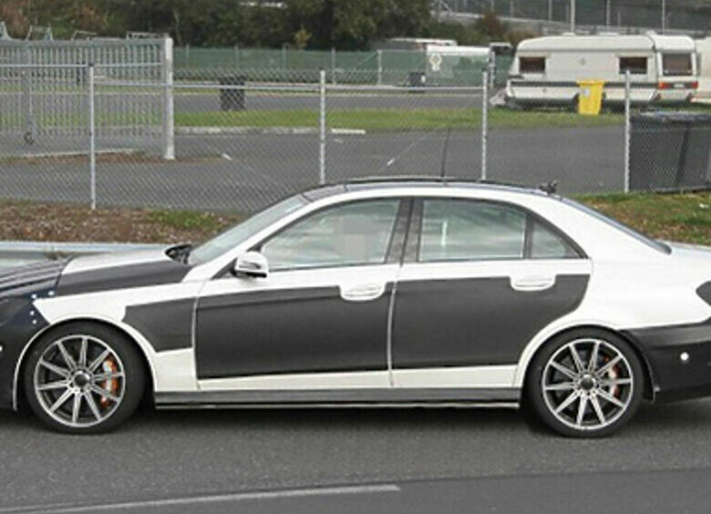 Изображение Mercedes E63 AMG будет очень быстрым