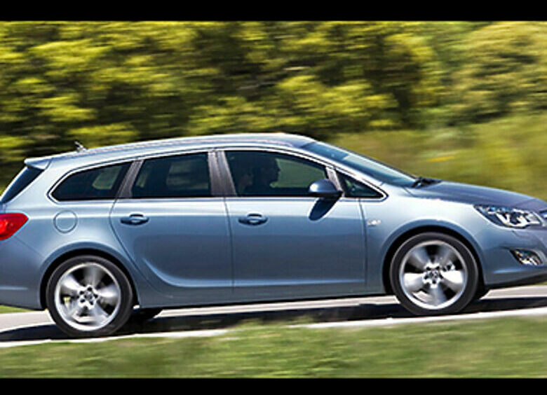 Изображение Opel Astra получил новые движки