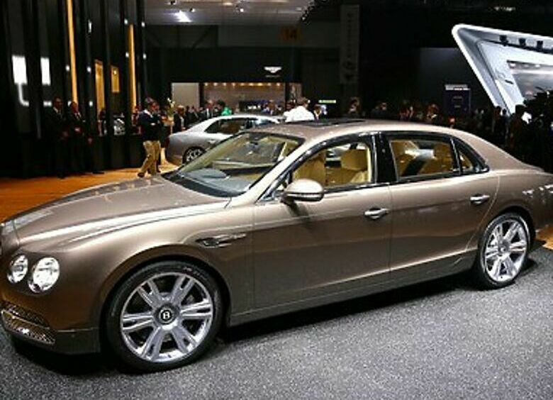 Изображение Обнародован российский ценник на Bentley Flying Spur