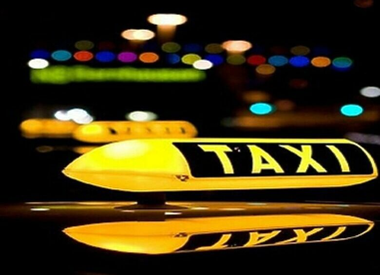 Изображение Такси обязали пожелтеть