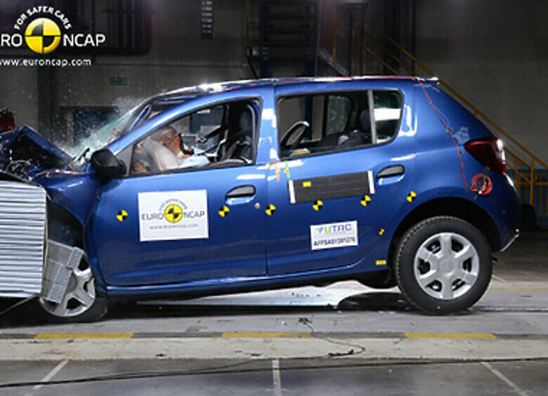 Изображение EuroNCAP разбила новый Sandero, Tracker и Captur