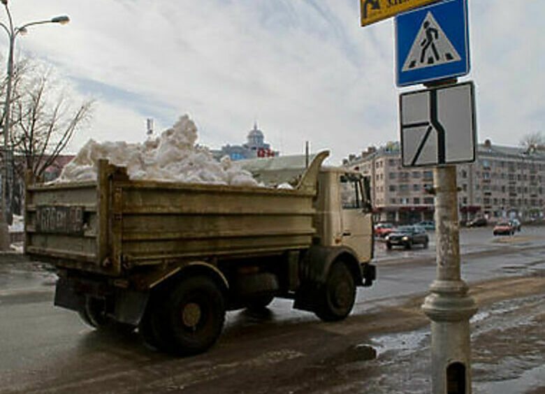 Изображение Новая метла по-старому метет