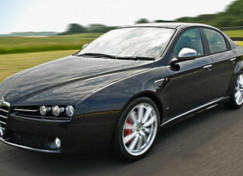 Изображение Alfa Romeo 159 в трех цветах