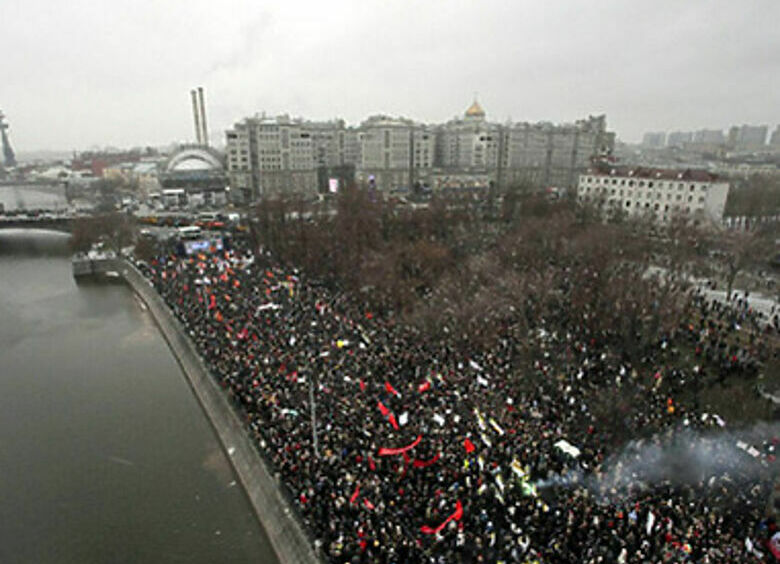 Изображение Москва политиков не чует